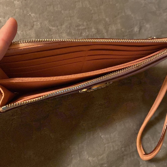 Vintage coach wallet with strap. Lots of packets. Love this wallet. - Picture 7 of 7